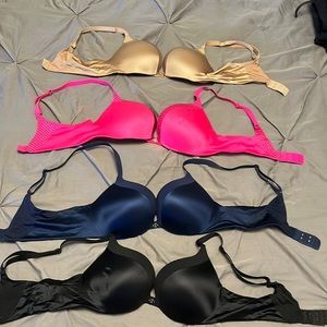 ALL 4 Victoria secret push up bra